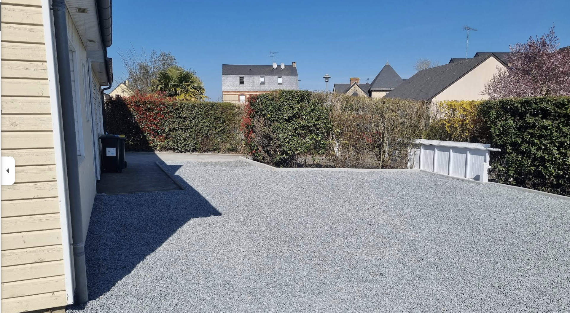 Haie et gravillon entretenu Laval